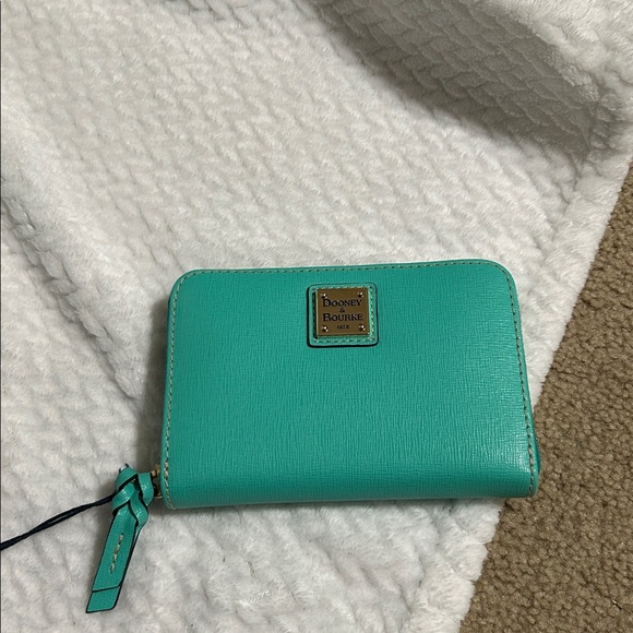 Dooney and Bourke Satchel and Wallet - Picture 8 of 9